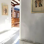 Centro Del Vino Tandal شقة