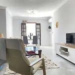 Centro Del Vino Tandal Apartamento *