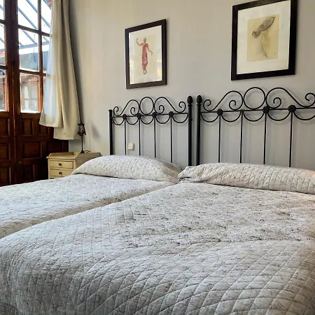 Centro Del Vino Tandal Apartment *