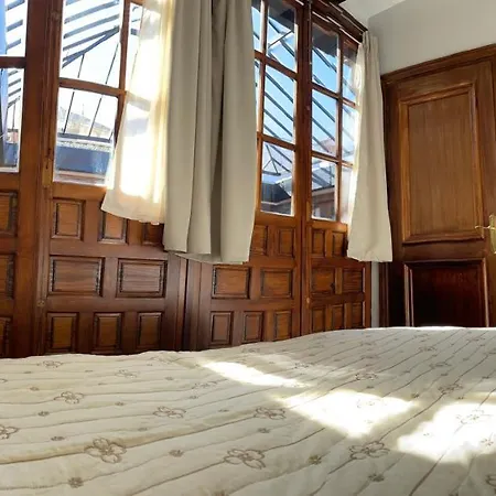 Centro Del Vino Tandal *