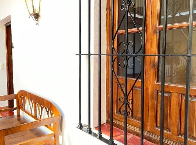 Centro Del Vino Tandal רונדה