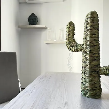 Centro Del Vino Tandal *